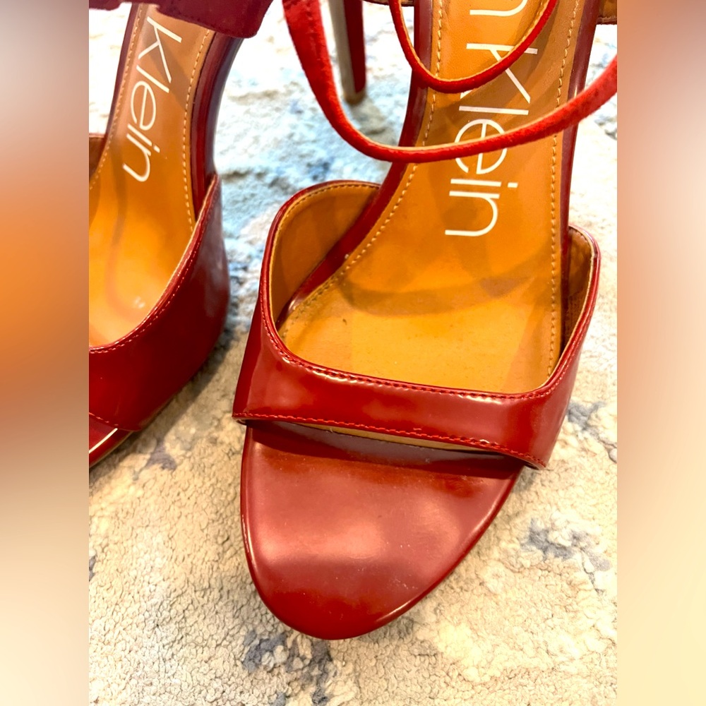Calvin Klien deep red sexy heel size 8 - Picture 3 of 5